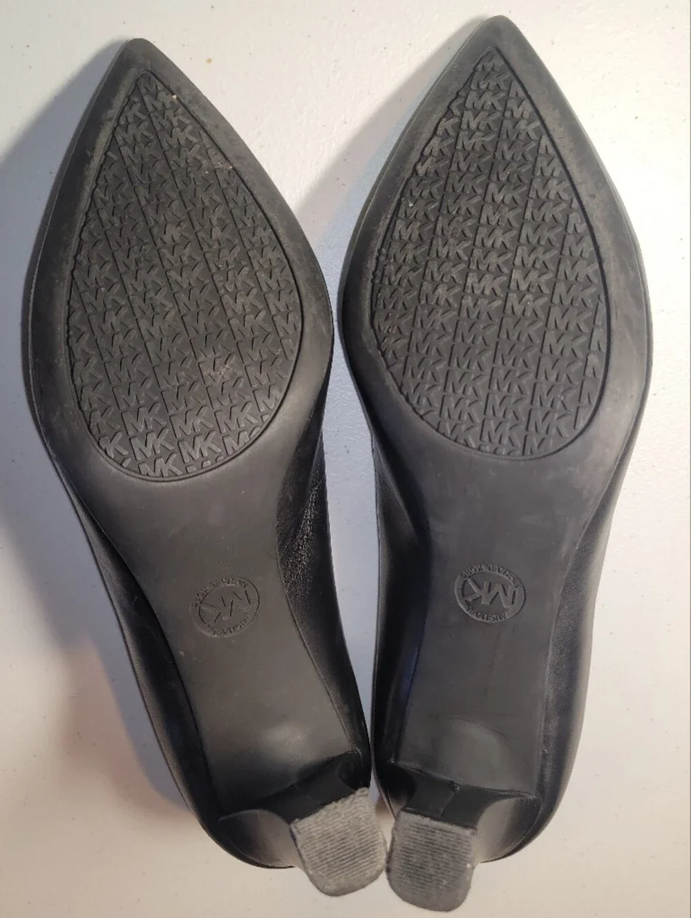 Michael Kors Black Pointed Toe Mid-Heel Pumps, 8.5
